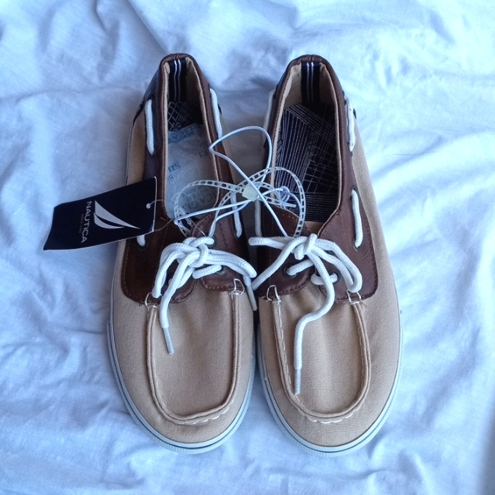 Nautica Boys Boat Shoes Galley Youth 2 ⛵